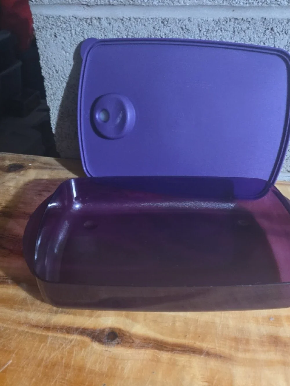 Tupperware Rock N Serve Microwave Dish - 6 C